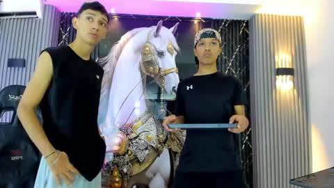 Snapshot of guys_hard_cock chatting on March 20, 10:14 pm guys_hard_cock online show from March 20, 10:14 pm