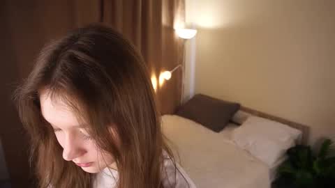 Molly online show from February 15, 5:48 am