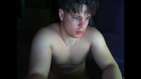 Snapshot of gymguy0505 chatting on March 8, 8:01 pm gymguy0505 online show from March 8, 8:01 pm