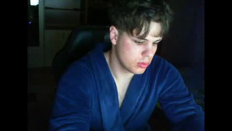 Snapshot of gymguy0505 chatting on March 15, 10:05 pm gymguy0505 online show from March 15, 10:05 pm