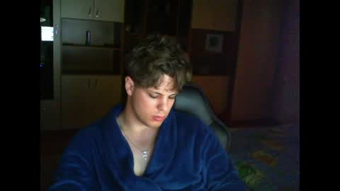 Snapshot of gymguy0505 chatting on March 20, 3:17 pm gymguy0505 online show from March 20, 3:17 pm