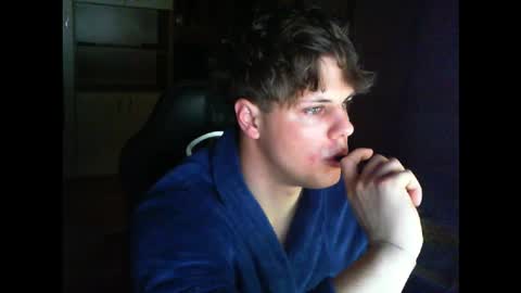 Snapshot of gymguy0505 chatting on March 24, 11:10 pm gymguy0505 online show from March 24, 11:10 pm