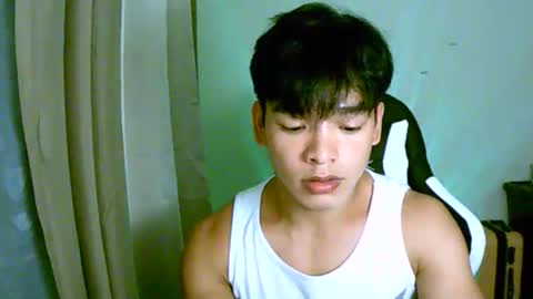 Snapshot of gymnasmenos chatting on March 17, 1:25 pm AJ online show from March 17, 1:25 pm