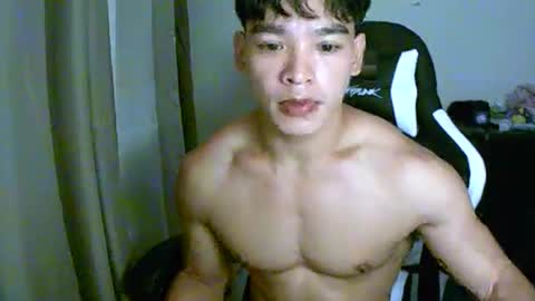 Snapshot of gymnasmenos chatting on March 21, 5:16 pm AJ online show from March 21, 5:16 pm