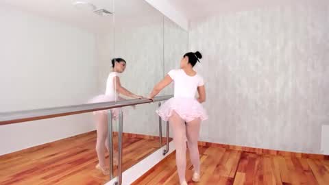 Gysel  online show from January 17, 12:32 pm