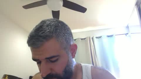 h0nest84 online show from November 23, 6:19 pm