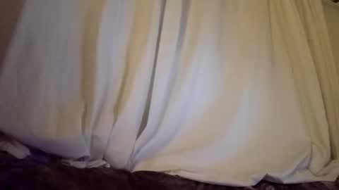 h333th3nz online show from March 30, 10:16 am