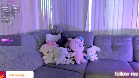 Hello Kitty online show from May 10, 1:38 pm