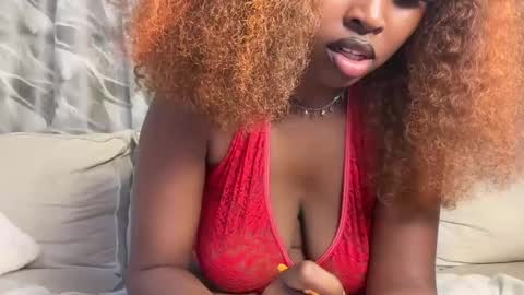 h_o_t_goddess online show from May 17, 4:10 am