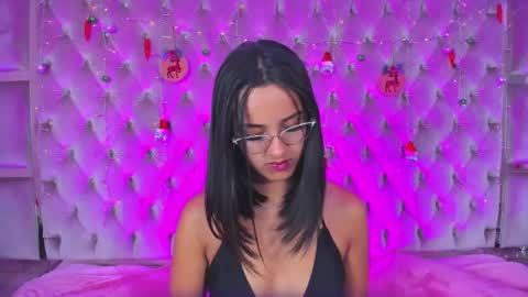 Snapshot of haari02 chatting on December 20, 9:54 am Haari online show from December 20, 9:54 am