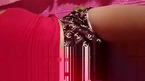 Snapshot of habibi_25 chatting on June 9, 2:50 pm Habibi online show from June 9, 2:50 pm