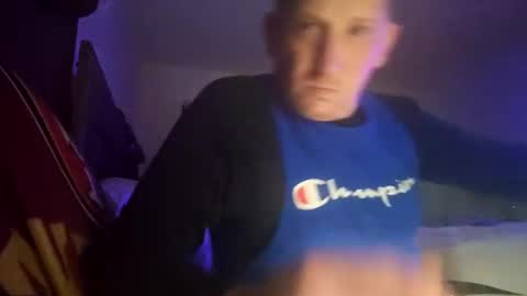 Snapshot of hacket247 chatting on November 8, 11:21 am HacKet247 online show from November 8, 11:21 am