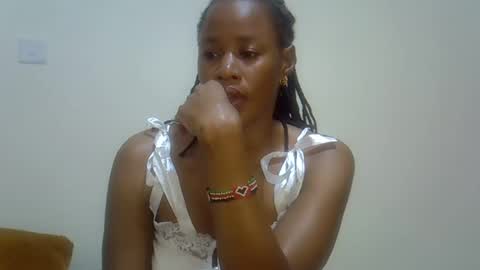 Snapshot of hadassa29 chatting on January 18, 7:07 am Hadassa online show from January 18, 7:07 am