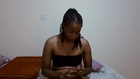 Snapshot of hadassa29 chatting on January 28, 7:11 am Hadassa online show from January 28, 7:11 am