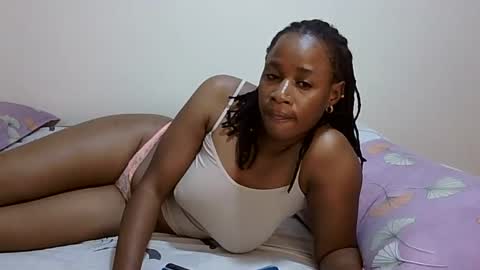 Snapshot of hadassa29 chatting on February 15, 6:44 pm Hadassa online show from February 15, 6:44 pm