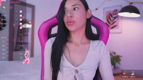 Snapshot of hade_collinss chatting on January 13, 9:20 pm Hade online show from January 13, 9:20 pm
