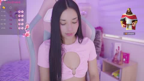 Snapshot of hade_collinss chatting on April 21, 8:12 pm Hade online show from April 21, 8:12 pm