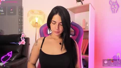 Hadid online show from September 29, 10:58 pm