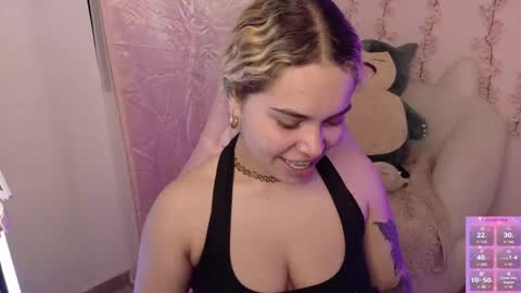 Haely online show from May 10, 12:38 am