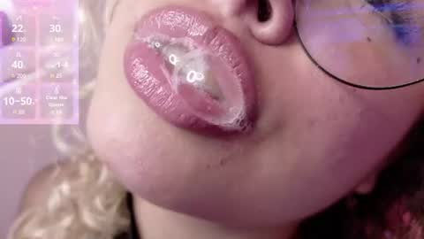 Haely online show from June 27, 10:48 pm