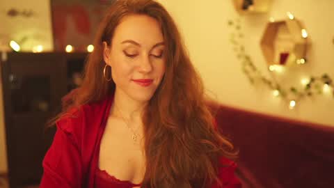 hahayessihaveone online show from December 28, 6:08 pm