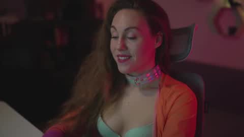 hahayessihaveone online show from September 13, 6:40 pm