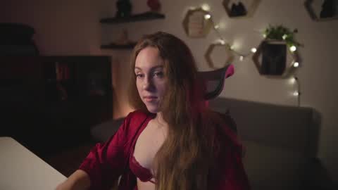 hahayessihaveone online show from October 8, 6:27 pm