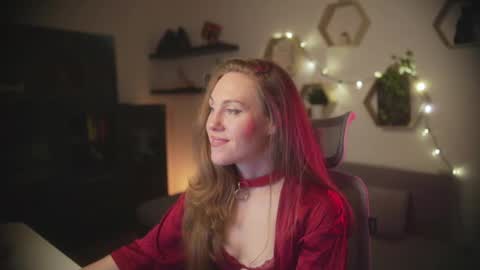 hahayessihaveone online show from October 29, 10:33 pm