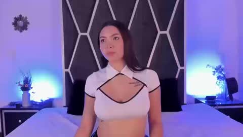 Snapshot of haiileymiller chatting on September 20, 4:24 am Kendal online show from September 20, 4:24 am