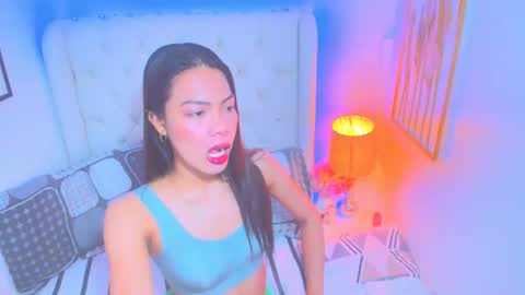 HAILEE HORNY online show from February 12, 11:51 am