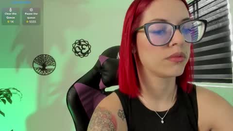 Hailee online show from October 7, 3:31 pm