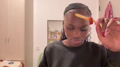 hailey_26 online show from February 8, 10:51 am