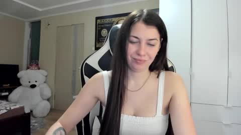 Sk     pe     Anya388109 online show from October 13, 7:36 pm