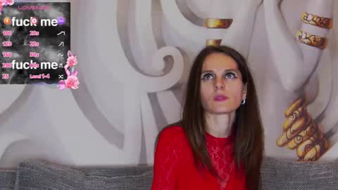 HaileyPeach online show from October 6, 4:54 am