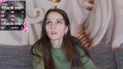 HaileyPeach online show from January 18, 6:12 pm