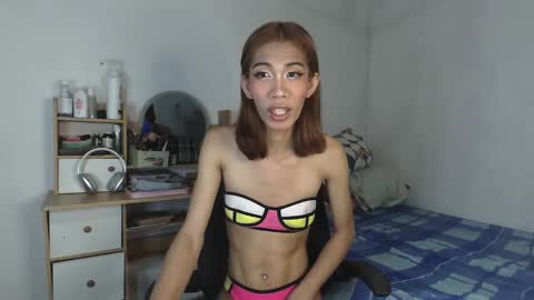 Snapshot of hailey_sweetcum77 chatting on February 24, 10:57 am hailey_sweetcum77 online show from February 24, 10:57 am