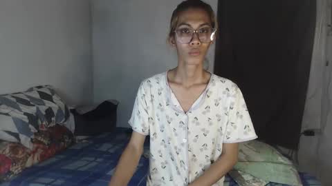 Snapshot of hailey_sweetcum77 chatting on March 5, 5:47 am hailey_sweetcum77 online show from March 5, 5:47 am