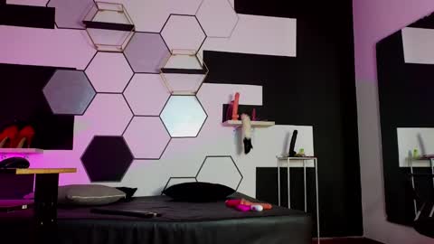 haileycat_ online show from January 7, 2:53 am