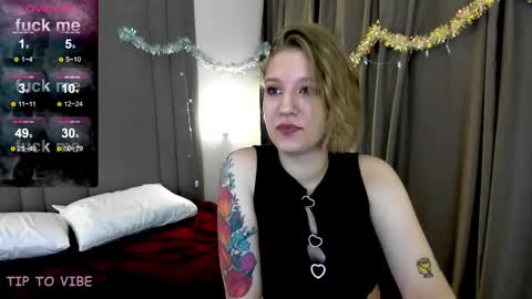 Hailey online show from December 31, 2:08 am