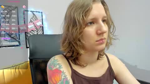 Hailey online show from January 12, 10:42 am