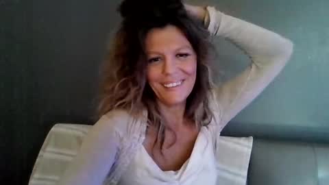 Hailey online show from January 11, 7:19 pm