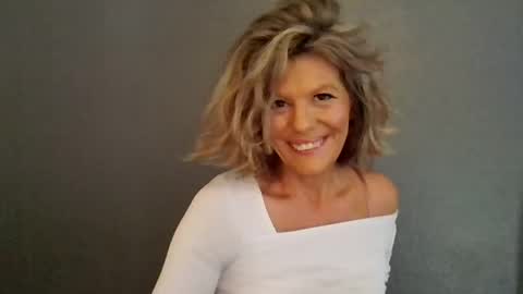 Hailey online show from February 28, 6:20 pm