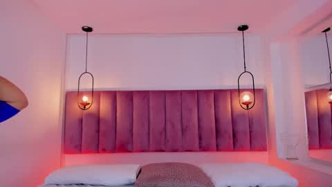 Haily online show from November 8, 8:07 pm