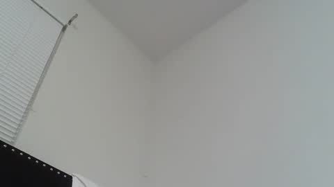 Snapshot of hailzeffn chatting on December 23, 1:18 am ZeffN online show from December 23, 1:18 am