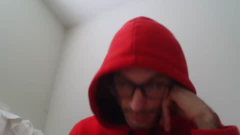 Snapshot of hailzeffn chatting on December 23, 6:48 pm ZeffN online show from December 23, 6:48 pm