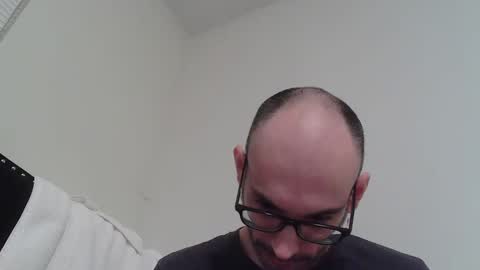 Snapshot of hailzeffn chatting on December 29, 5:10 am ZeffN online show from December 29, 5:10 am