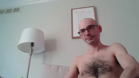 Snapshot of hailzeffn chatting on March 10, 8:12 pm ZeffN online show from March 10, 8:12 pm
