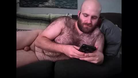 Snapshot of hairiestbear chatting on February 9, 2:10 pm Hairiest Bear online show from February 9, 2:10 pm