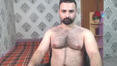 Snapshot of hairy_tyler666 chatting on December 21, 6:02 pm Hairy Tyler online show from December 21, 6:02 pm