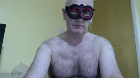 Snapshot of hairyape1 chatting on June 12, 3:11 pm Hairy male online show from June 12, 3:11 pm